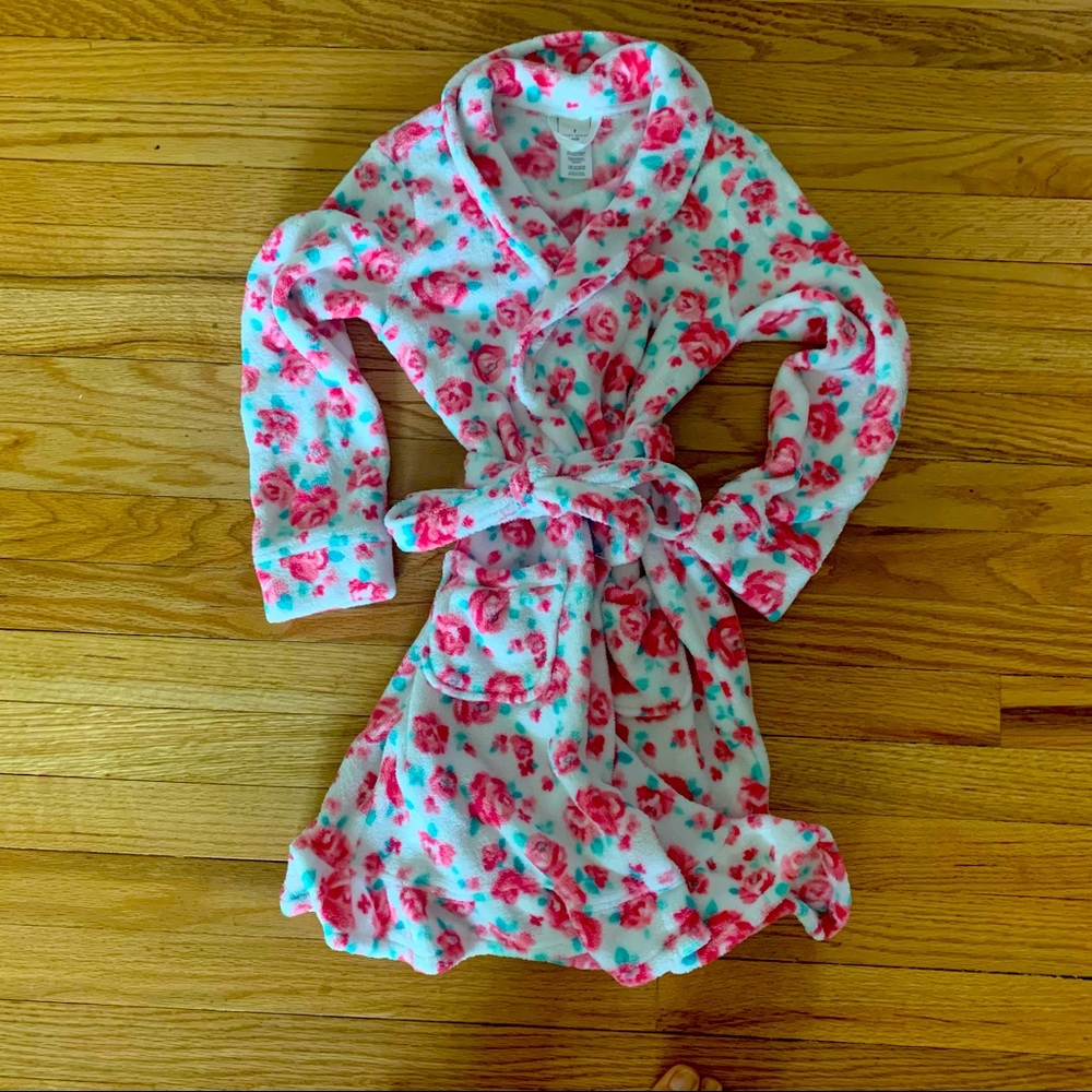 Laura Ashley girls robe / size 7/8.